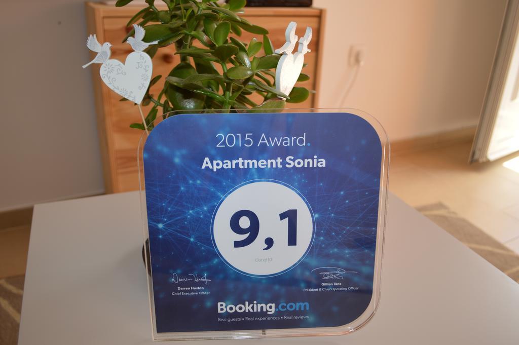 Apartment Sonia Ičići Exterior foto